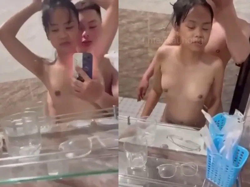 Dáng mảnh em cùng any quan hệ trước gương quay kỉ niệm